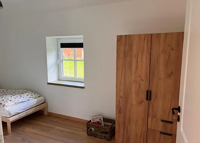 Mit Garten In Meyenburg - Keine Monteure